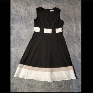 Size 4 Calvin Klein Color Blocked Dress